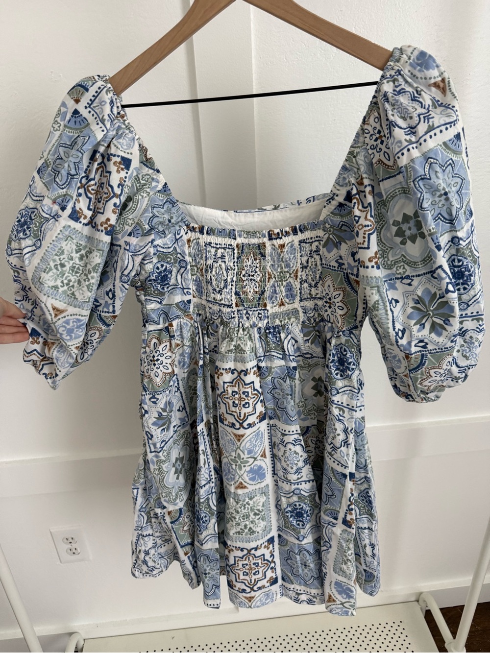 Abercrombie & Fitch Tule Print Puff Sleeve Mini Dress - Picture 3 of 3